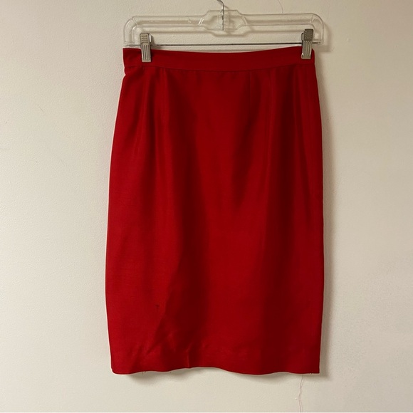 Vintage women’s skirt 100% silk Christmas red size 6 - Picture 5 of 9